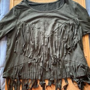 ✨ Fringed faux-suede olive longsleeve ✨